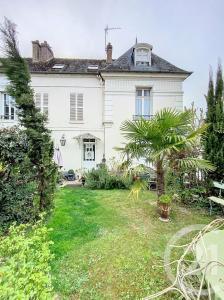 Sens, Bourgogne 89100, צרפת 