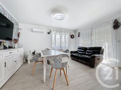 Montfermeil, Île-de-France 93370, アキタン