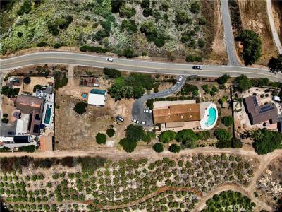 9040 W Lilac Road, Escondido, California 92026, USA