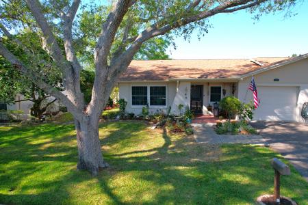 2200 MARSHALL DRIVE, Dunedin, Florida 34698, USA