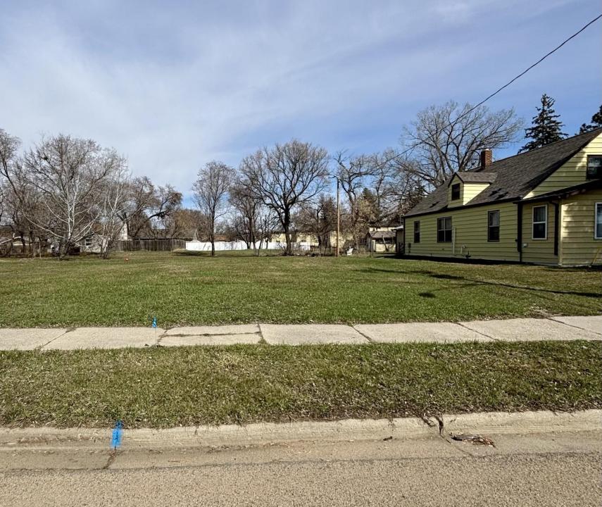 1700 W Central Ave, Minot, North Dakota 58701