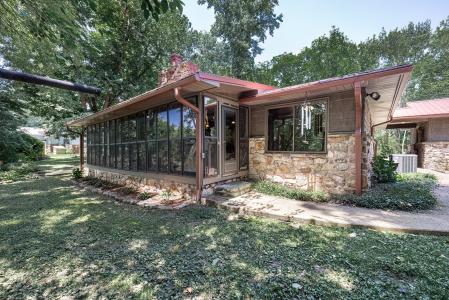 979 Hayden Heights Rd, Mountain View, Arkansas 72560, USA