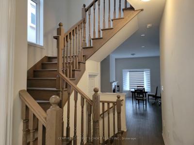 3936 LEONARDO STREET, Burlington, Ontario L7M 0Z8, Canada