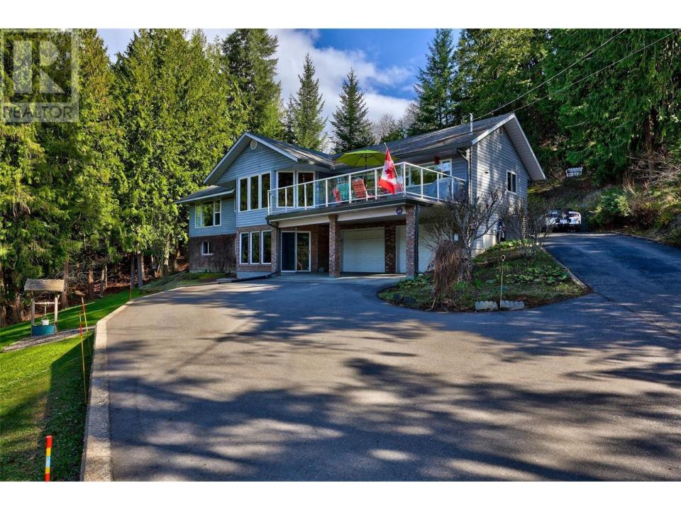 2504 FOREST DRIVE, Blind Bay, Britisch-Kolumbien V0E 1H2, Kanada
