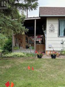 408 3RD AVENUE, Alameda, Saskatchewan S0C 0A0, Canada