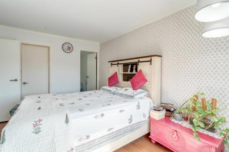 327 NINTH STREET, New Westminster, 不列颠哥伦比亚省 V3M 3V8, 加拿大
