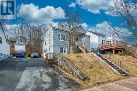 3668 LYNCH STREET, Halifax, Nova Scotia B3K 3L2, Canada