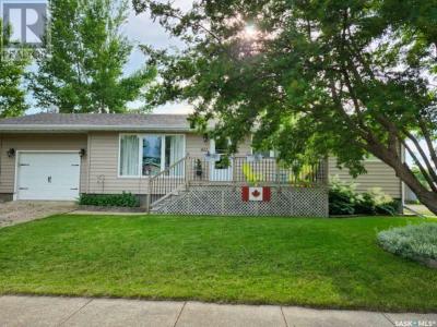 421 LOGAN AVENUE, White Fox, Saskatchewan S0J 3B0, Canada
