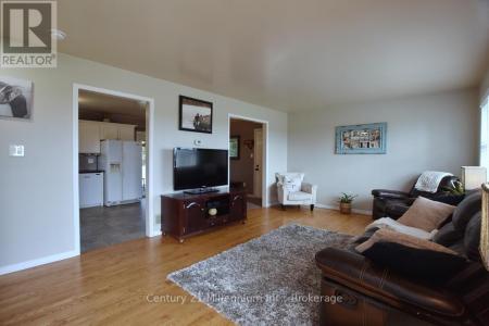 112258 GREY ROAD 14, Southgate, Ontario N0C 1B0, Kanada