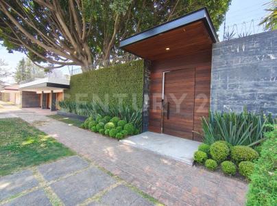 Casa Residencial de Lujo! en Venta, Fraccionamiento Las Animas, Puebla 1,, Puebla, Puebla 72400, Messico