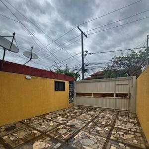 Mores 2035, Este, Santa Cruz 00001, Bolívia