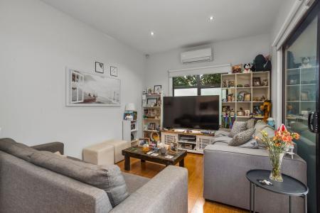 4/1003 Plenty Road, Kingsbury, VIC 3083, Australia