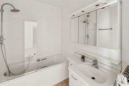 Kortrijksesteenweg 1150, Gent, 9051, Belgium