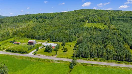 886  Rg Notre-Dame-des-Champs, Pohénégamook, Québec G0L 1J1, Canada