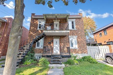 515-517  Rue Filiatrault, Montréal (Saint-Laurent), Квебек H4L 3V1, Канада