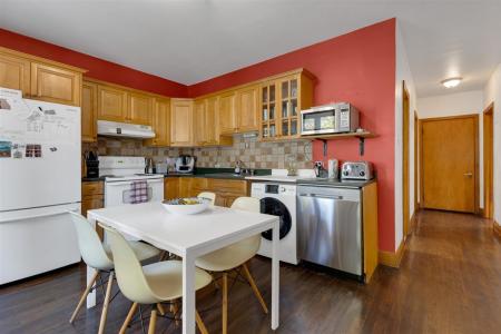 515-517  Rue Filiatrault, Montréal (Saint-Laurent), Квебек H4L 3V1, Канада