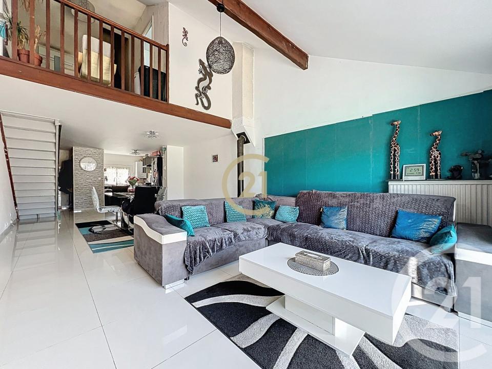 Jouy Le Moutier, Île-de-France 95280, アキタン