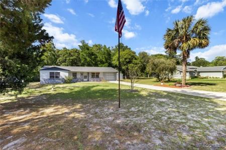 9861 W Pinespring Court, Crystal River, Florida 34428, USA