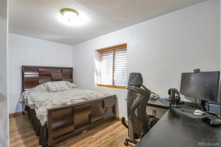5106 Eagle Court, Denver, Colorado 80239, USA