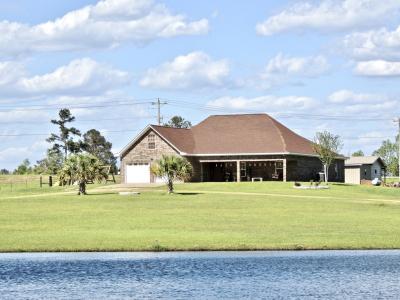 1389 Bethel Church Rd., Bassfield, Mississippi 39421, USA