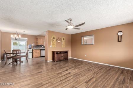 9430 W Arrowhead Dr, Sun City, Arizona 85351, USA