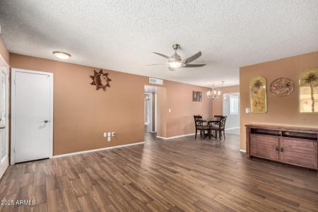 9430 W Arrowhead Dr, Sun City, Arizona 85351, USA