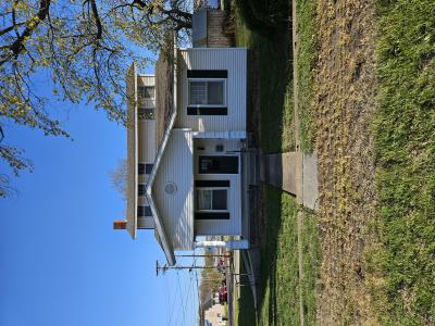 7 E Broadway , Monett, Missouri 65708, Amerika Birleşik Devletleri