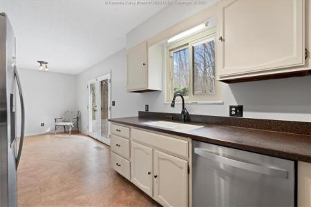 141 Wedgewood Rd., Ravenswood, WV 26164, USA