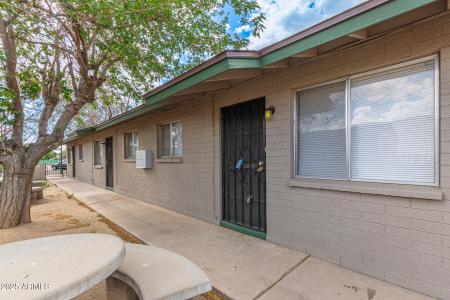 7153 N 57TH Drive 3, Glendale, 亚利桑纳州 85301, 美国