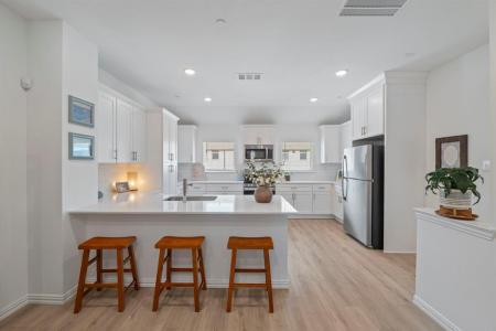 5256 Springlake Parkway, Haltom City, Texas 76117, USA