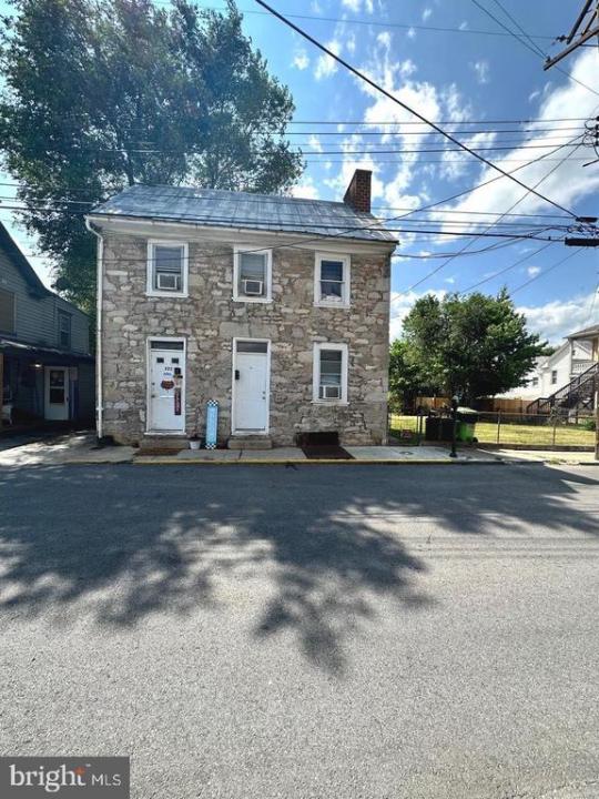 222 N College Street, Martinsburg, West Virginia 25401, USA