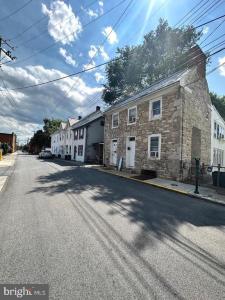222 N College Street, Martinsburg, West Virginia 25401, USA
