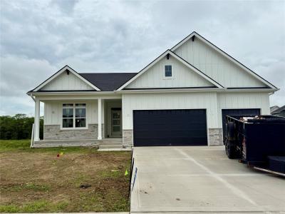 16307 Ironwood Lane, Urbandale, Iowa 50111, USA