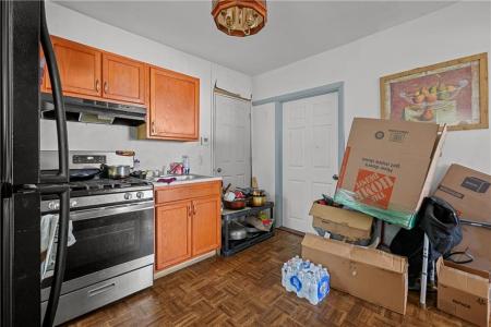 21 Lilac, Pawtucket, Rhode Island 02860