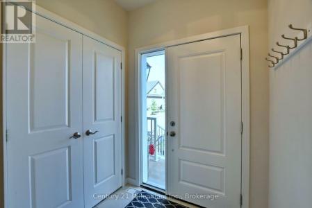 349 YELLOW BIRCH CRESCENT, Blue Mountains, אונטריו L9Y 0R4, קנדה