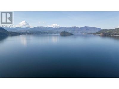 5046 SQUILAX-ANGLEMONT ROAD, Celista, Colombie-Britannique V0E 1M6, Canada
