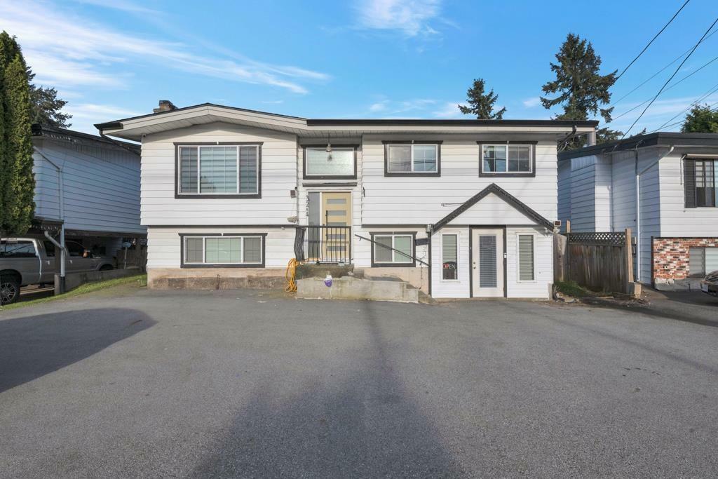 3244 CLEARBROOK, Abbotsford, Columbia Britannica V2T 4N7, Canada