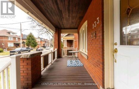 133 EASTBOURNE AVENUE, Hamilton (st. Clair), Ontario L8M 2M9, Kanada