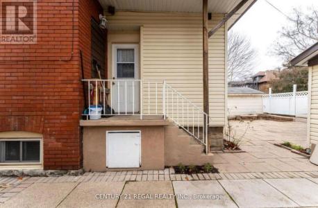 133 EASTBOURNE AVENUE, Hamilton (st. Clair), Ontario L8M 2M9, Kanada