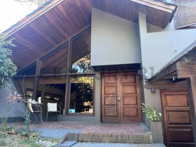 De Las Ondinas 1680, Pinamar, Buenos Aires Costa Atlántica 7167, Argentyna