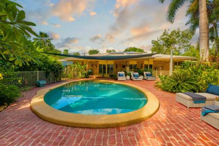 243 Kelso Drive, Kelso, QLD 4815, Australia
