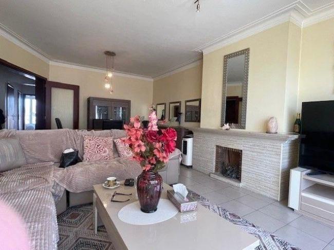 Brusselsesteenweg 207, Ledeberg, בלגיה