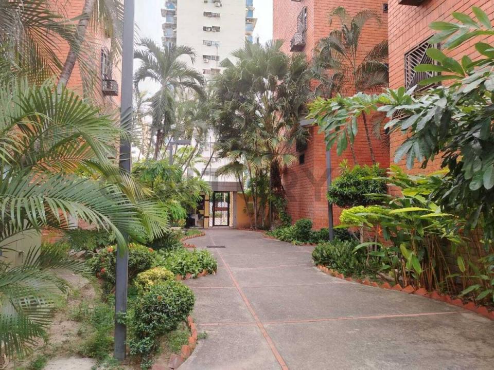 BASE ARAGUA ,Calle  uno  y calle  A Conjunto Residencial Aguada Grande, Maracay, Aragua 2121, ベネズエラ