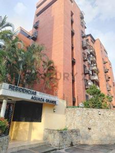 BASE ARAGUA ,Calle  uno  y calle  A Conjunto Residencial Aguada Grande, Maracay, Aragua 2121, ベネズエラ