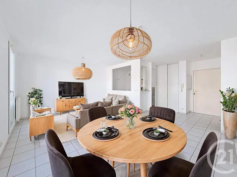Fresnes, Île-de-France 94260, France