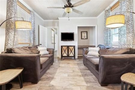 532 ESTEBAN Street, Arabi, Louisiane 70032, États-Unis