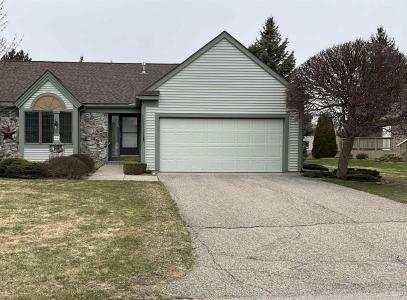 5590 W Spring Knoll, Bay City, Michigan 48706, USA