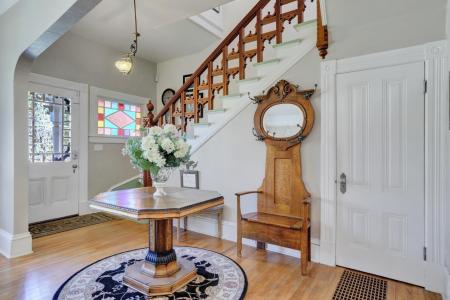 203 Prospect Street, Nevada City, California 95959