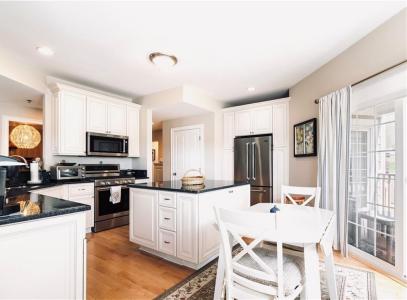 71 Starboard Dr 170, Tiverton, RI 02878, USA