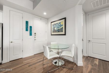 3131 N CENTRAL Avenue 6010, Phoenix, Arizona 85012